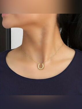 Rhinestone Studded Horseshoe Necklace